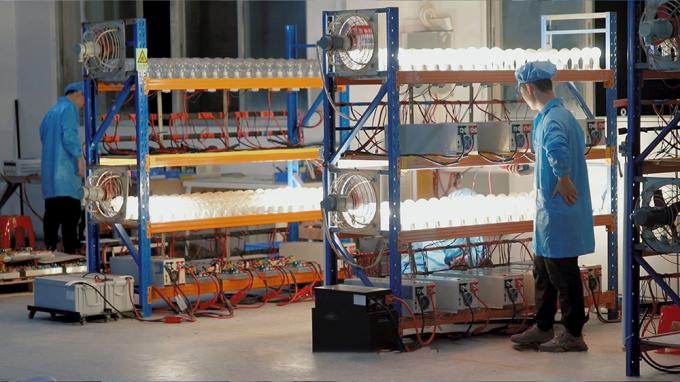 Batterie au lithium Systèmes de stockage d'énergie pour la maison Inverseur hybride solaire Lifepo4 2