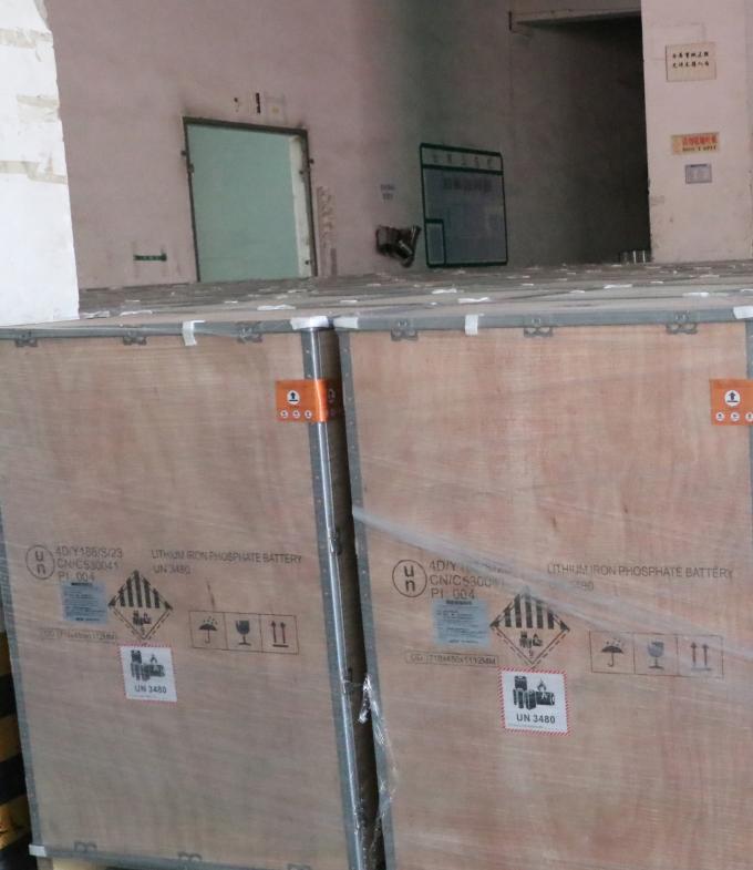 Batterie au lithium Systèmes de stockage d'énergie pour la maison Inverseur hybride solaire Lifepo4 11